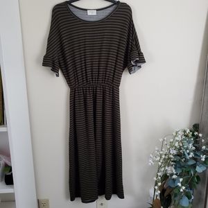 Everly Ruffle Sleeved Striped Maxi Dress